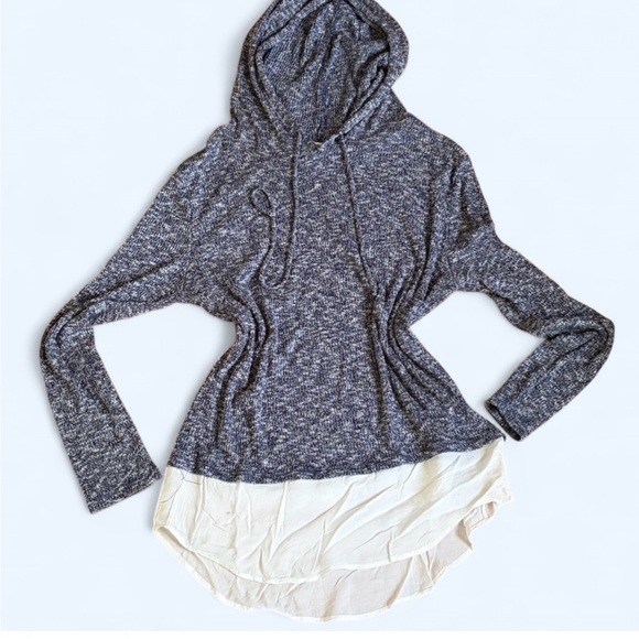 Fashion Nova Tops - FASHION NOVA TOP HOODIE